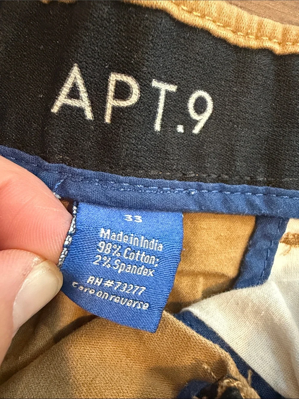 Apt. 9 Men's Tan Flat-Front Premier Flex Shorts Size 33 - C54-060